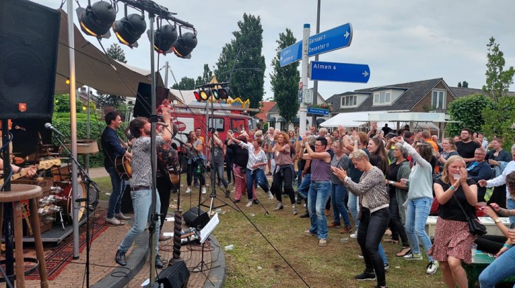 Drie dagen Harfsens Feest met thema 'Op de Camping'