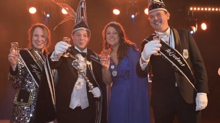 Carnavalsvereniging De Gorsselnarren presenteert nieuw prinsenpaar