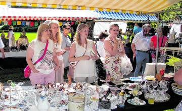 Antiek-Curiosa-Brocantemarkt: Montmartre Lochem