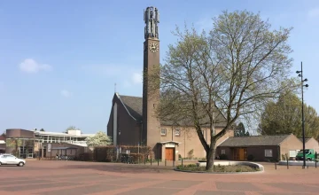 Gedenkplek ingericht na tragisch ongeval in Eefde