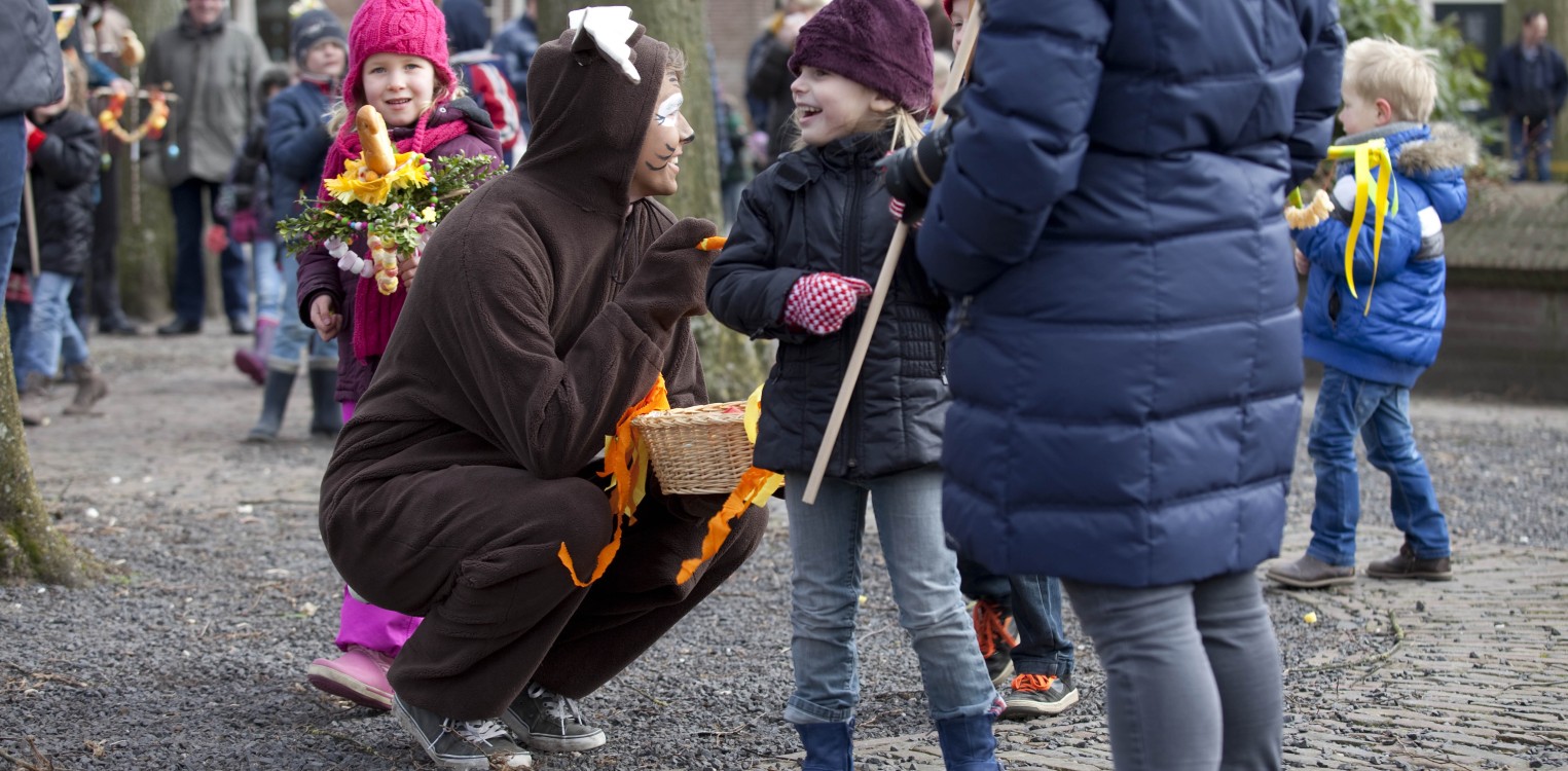 Palmpaasoptocht in Almen op 29 maart