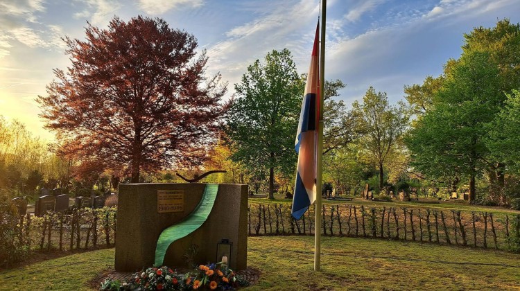 Dodenherdenking op 4 mei in Almen