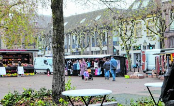 Vertrouwde gezichten op weekmarkt in Lochem