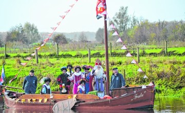 Berkelzomp brengt  Sinterklaas weer naar  Almen