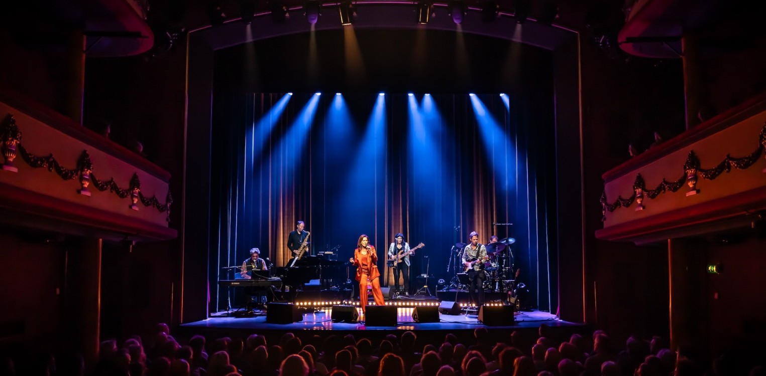 Fay Claassen brengt ‘Fay Sings Barbra Streisand’ naar Schouwburg Lochem