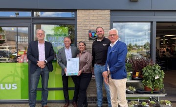 PLUS Versluis in Eefde ontvangt Super Supermarkt Keurmerk