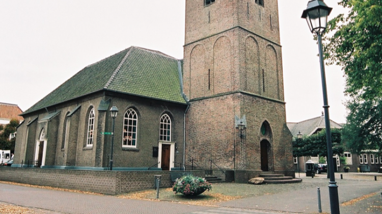 Vertelvoorstelling “Rouw en Trouw” in Almen