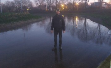 IJsbaan Lochem test kwaliteit ijs