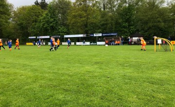 Schoolvoetbaltoernooi op 16 april bij Witkampers in Laren