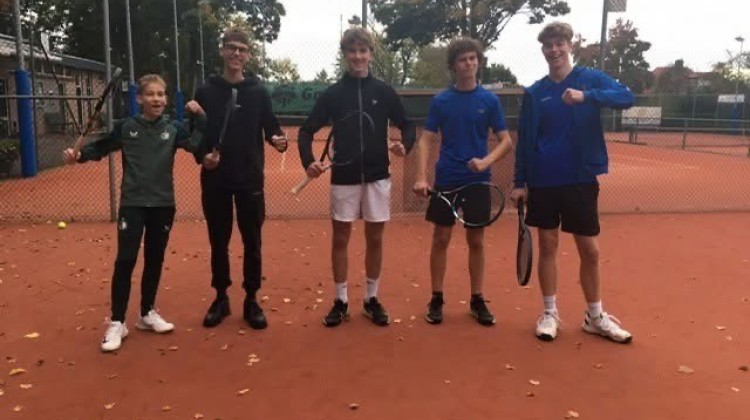 Twee kampioensteams bij Lochemse TC