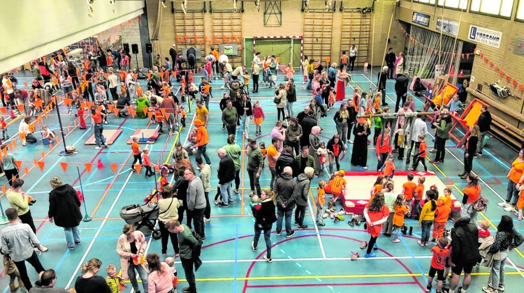 Koningsdag in Laren: Net even anders!