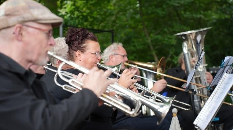 Op zaterdag 24 mei staat Big Band The project (De Harmonie) in het Openluchttheater te Gorssel!