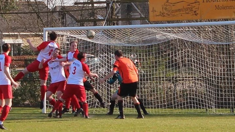 Dit zijn de uitslagen van amateur voetballend gemeente Lochem