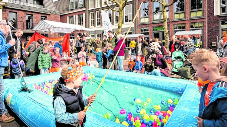 Een feestelijke Koningsdag in hartje Lochem