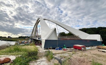 Nettelhorsterbrug ligt op haar plek