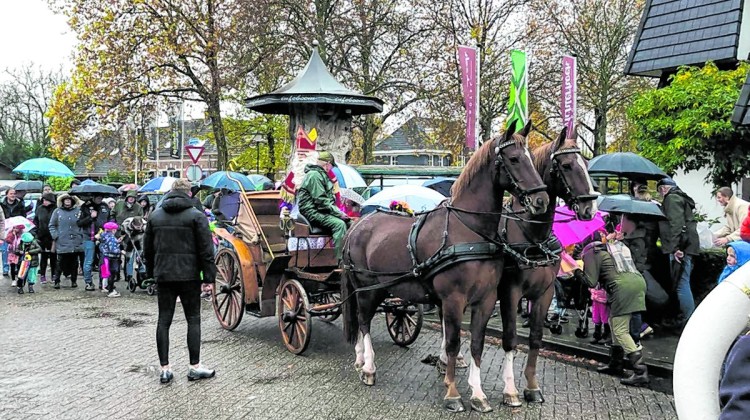 Van Texel naar Laren: Sinterklaas komt dit jaar eerder naar ons dorp