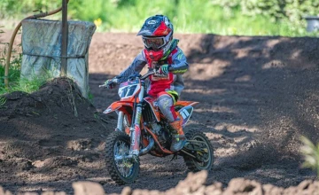 Zesjarige Wim Rietman uit Eefde naar GP Engeland voor MXE Junior-klasse