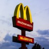 Bijzondere combinatie: Basic Fit naast de McDonalds in Zutphen