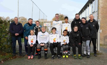 V.V. Witkampers ontvangt Uniek Sporten Certificaat