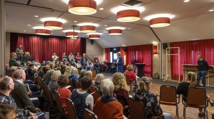 Start kaartverkoop 'DORP!' in Almen op 24 maart