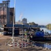 Nieuw brugdeel aangekomen in Lochem en succesvol geplaatst