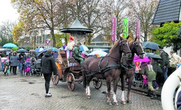 Sinterklaas komt naar Laren!