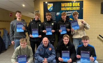 Acht trainers Sportclub Lochem slagen voor cursus KNVB VC1