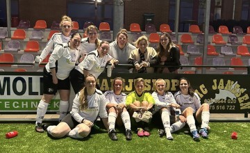 Witkampers Vrouwen 30+ kampioen