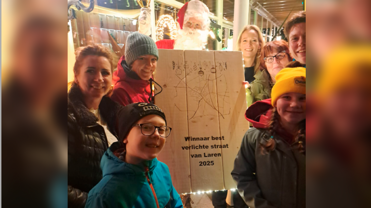 Buurt Deventerweg mooist verlichte straat van Laren