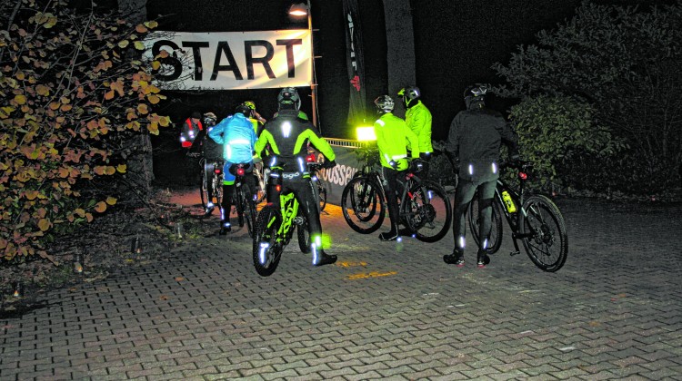 ATB’ers voor de tiende keer in het donker door Laren