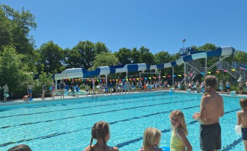 Feestelijke opening Leussinkbad trekt veel bezoekers