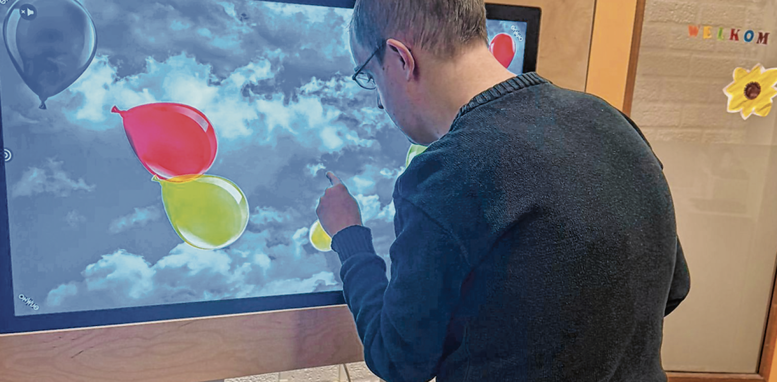 Ronde Tafel Lochem schenkt  bijdrage voor belevenistafel De Oever