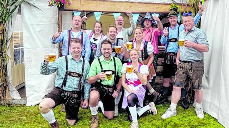 12,5 jaar Hazenbal: geen konijnenoren, maar Lederhosen tijdens Lederhazenfest