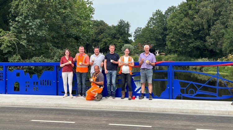 Hoevenbrug Lochem weer open voor verkeer