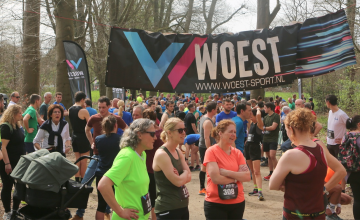 Ruim 300 deelnemers genieten van mooie weersomstandigheden tijdens Woest Lochemsebergloop