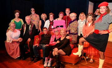 ONA speelt Schouwburg Lochem plat met ‘Bedt & Bubbels’