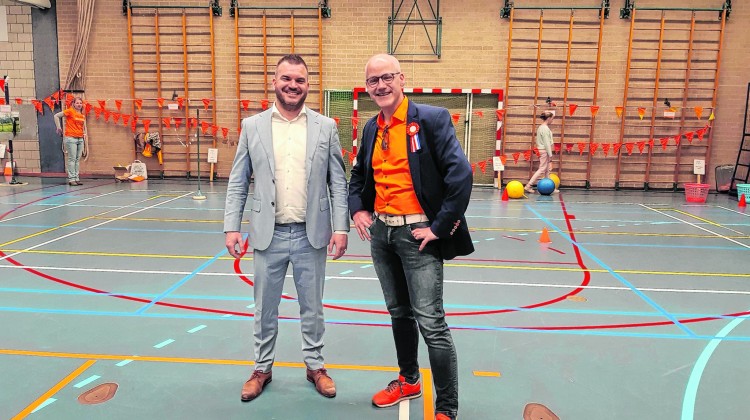 Voorzitter Marcel ter Horst neemt afscheid van Oranjevereniging Laren