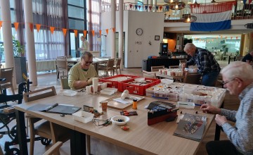 Bewoners Het Spijk bouwen Titanic na van legotheek