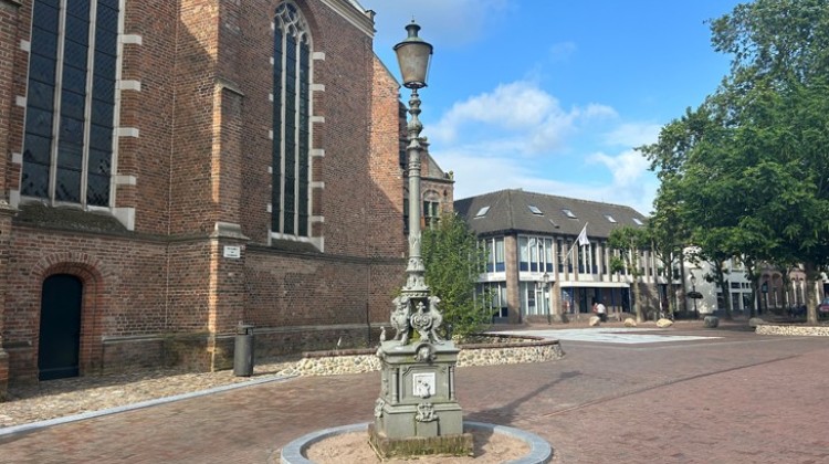 Restauratie voor monumentale gietijzeren lantaarn in Lochem