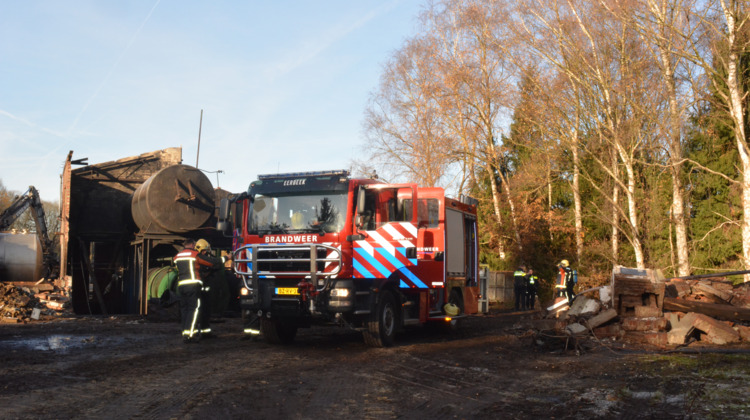 Brand houtzagerij Hall 