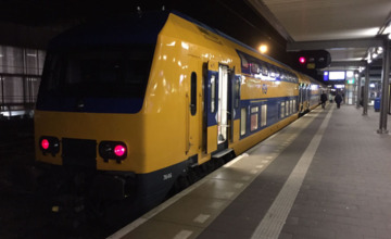 Politie legt treinverkeer van en naar Arnhem korte tijd stil 