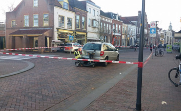 75-jarige vrouw overlijdt na ongeluk, politie zoekt nog steeds getuigen