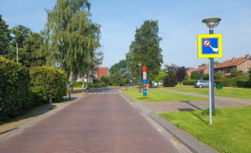 Schoolzone op Verwoldseweg Laren