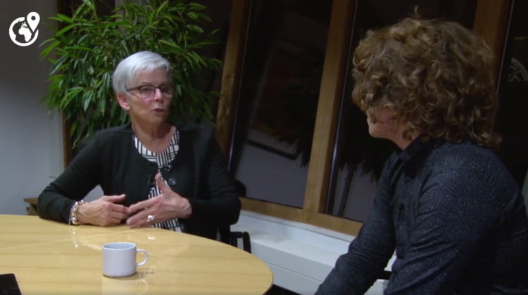 Video | Afscheidsinterview met burgemeester Carry Abbenhues