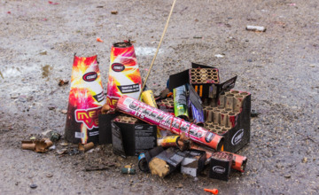 Zutphenaar deelt vuurwerk uit aan mensen met laag budget, maar het vuurwerk is op