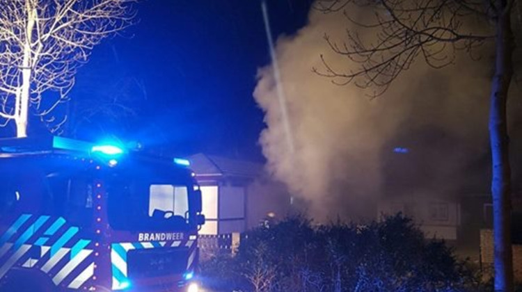 Woonwagen Vijverpad Warnsveld uitgebrand 