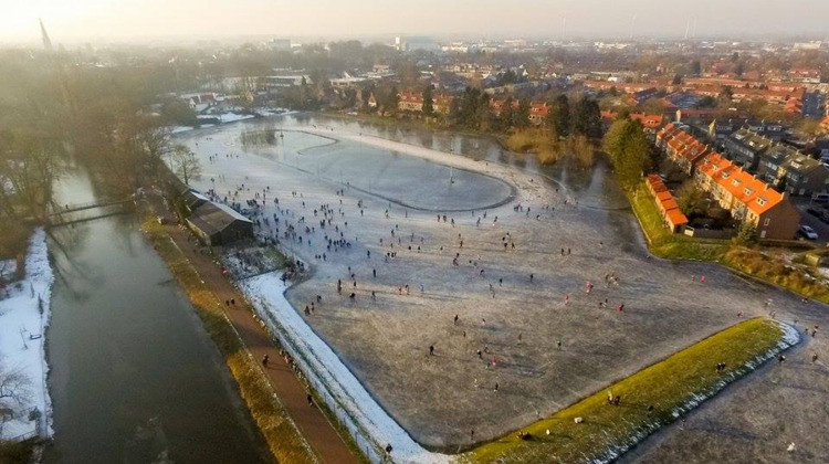 Kunnen we deze week schaatsen op de Zutphense ijsbaan?
