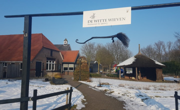 Witte Wieven in Zwiep zijn weer helemaal bij de tijd