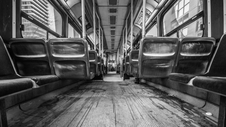 Voor een prikkie met de bus niet populair 