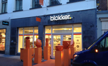 Nieuwe Blokker opent haar deuren, verderop sluit er een 